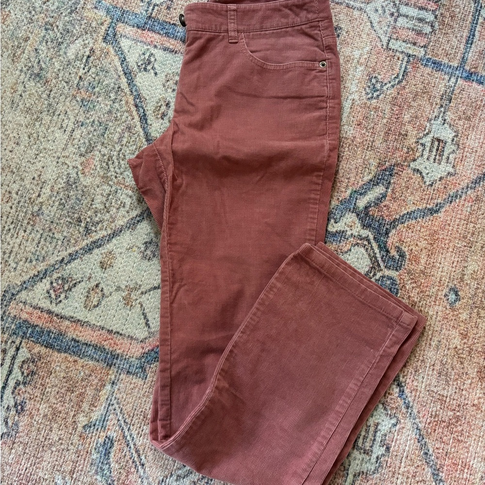 Women’s Boden straight leg corduroys 4P